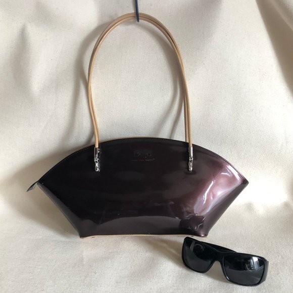 Beijo Purse - Picture 1 of 4